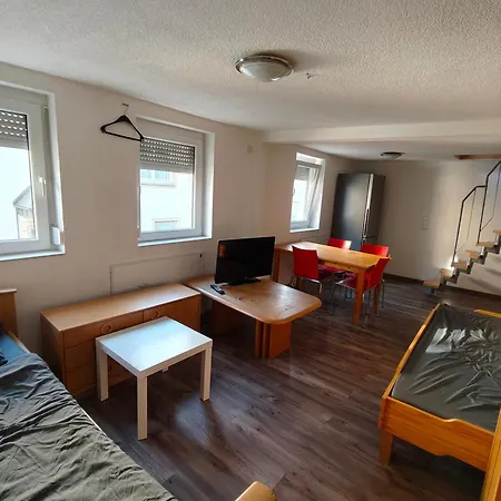 Mobilierte Monteuerswohnungen Mit 5 Betten Stuttgart, Boeblingen, Reutlingen, - Heimbachog Apartamento Waldenbuch